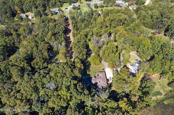 306 Forest TRCE, Radcliff, KY 40160