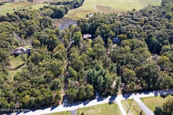 306 Forest TRCE, Radcliff, KY 40160