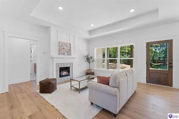 914 St John Road, Elizabethtown, KY 42701