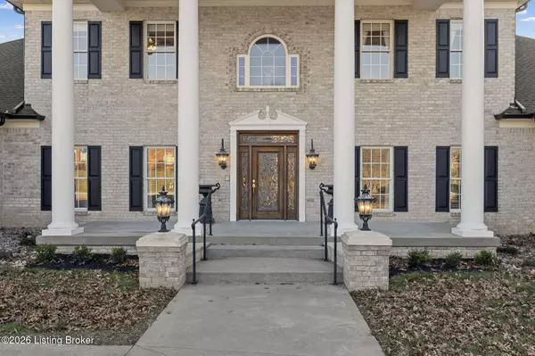 803 Foxfire Rd, Elizabethtown, KY 42701