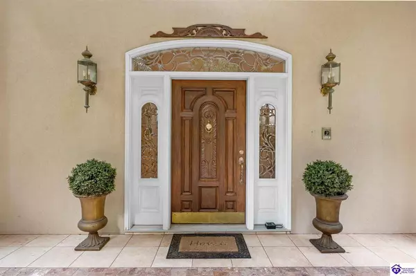 240 Briarwood Circle, Elizabethtown, KY 42701