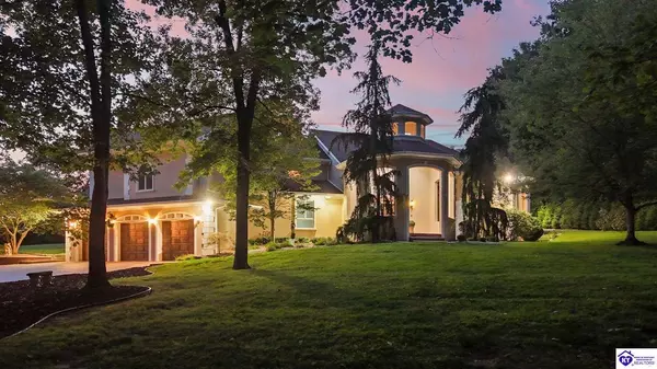 240 Briarwood Circle, Elizabethtown, KY 42701