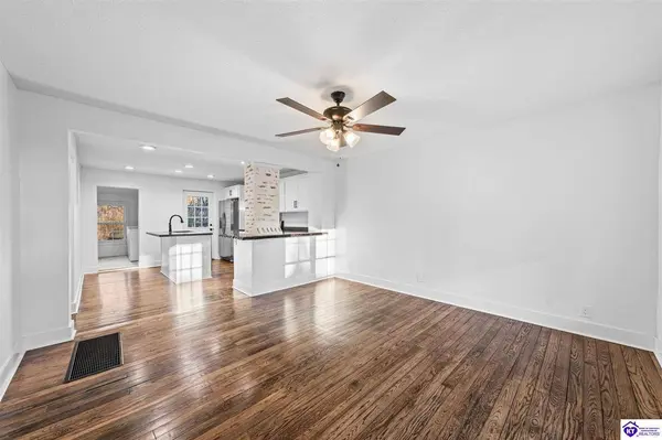 105 Brook Street, Elizabethtown, KY 42700-1