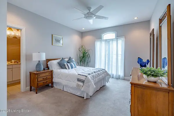 1110 Cave Run Ln, Elizabethtown, KY 42701