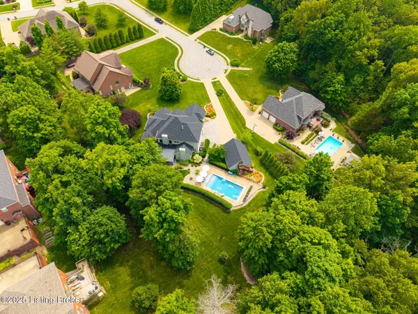 105 Flagstone Ct, Elizabethtown, KY 42701