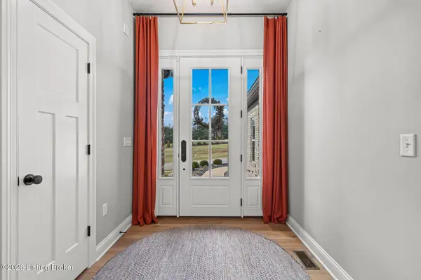 105 Bonfire Ln, Elizabethtown, KY 42701