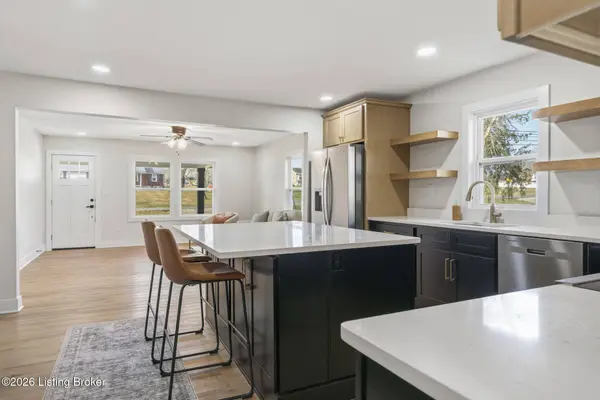 3430 Hodgenville Rd, Elizabethtown, KY 42701