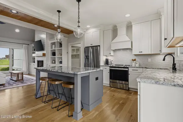 808 Timber Ln, Elizabethtown, KY 42701