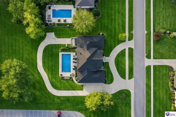 803 Foxfire Road, Elizabethtown, KY 42701