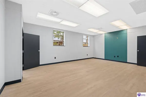 202 N Mulberry Street, Elizabethtown, KY 42701