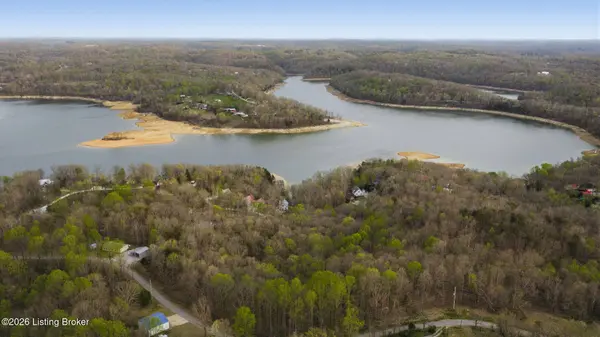 21 & 22 Cedar Point Rd, Bee Spring, KY 42207