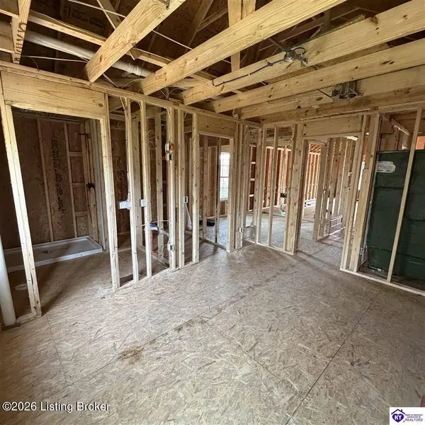702 1/2 Monin Rd, Elizabethtown, KY 42701