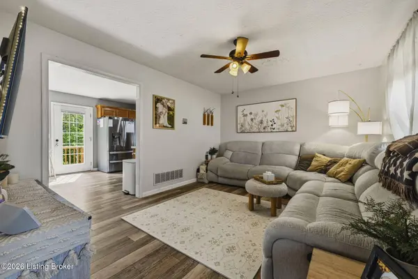 211 Southern Lake Dr, Elizabethtown, KY 42701