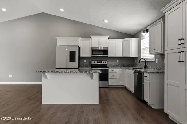 435 Cecilia Smiths Mill Rd, Cecilia, KY 42724