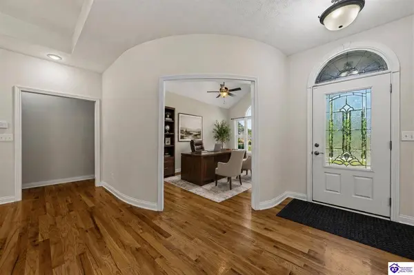 578 Deer Run Way, Elizabethtown, KY 42701