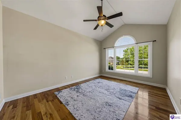 578 Deer Run Way, Elizabethtown, KY 42701