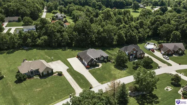 578 Deer Run Way, Elizabethtown, KY 42701