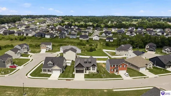 305 Ashwood Avenue, Elizabethtown, KY 42701