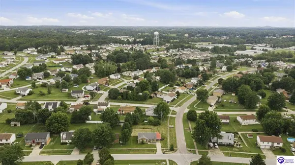 918 Austin Drive, Radcliff, KY 40160