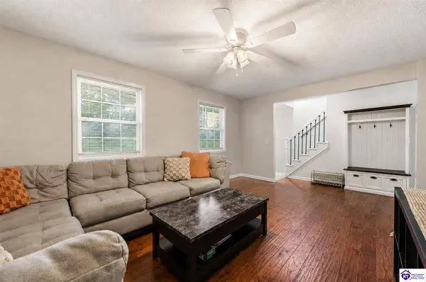 110 Peaceful Valley Road, Vine Grove, KY 40175