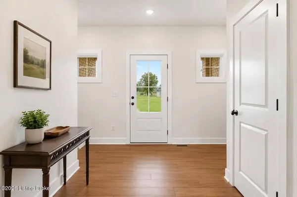 305 Ashwood Ave, Elizabethtown, KY 42701