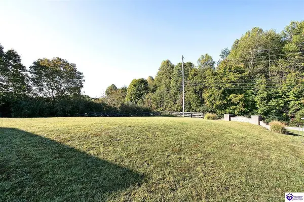 700 Abbeywood Road, Elizabethtown, KY 42701