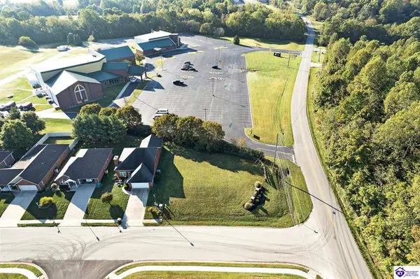 700 Abbeywood Road, Elizabethtown, KY 42701