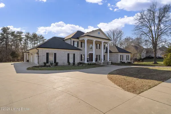 803 Foxfire Rd, Elizabethtown, KY 42701