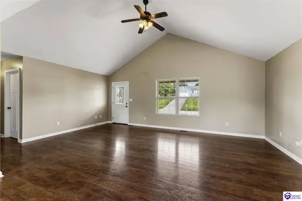 176 Graceland Trail, Elizabethtown, KY 42701