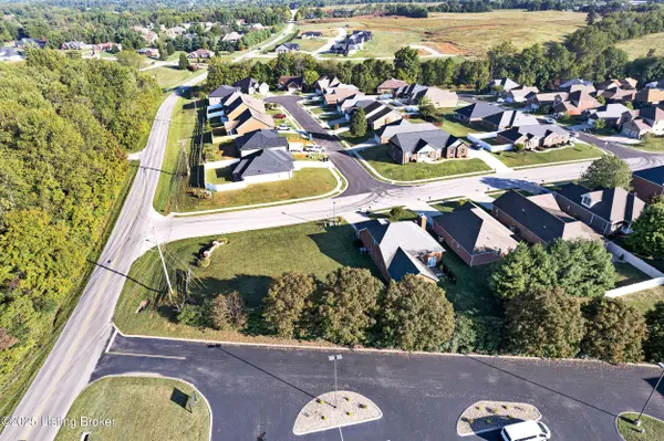 700 Abbeywood Rd, Elizabethtown, KY 42701