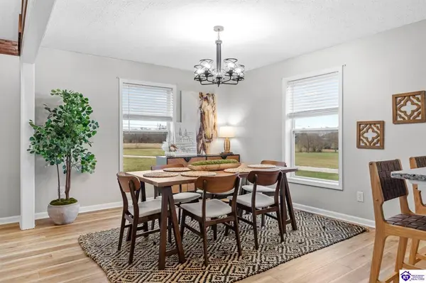 1604 St John Road, Elizabethtown, KY 42701