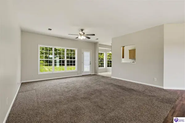 138 Wakefield Drive, Elizabethtown, KY 42701