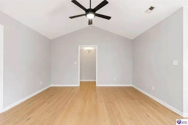 204 Applewood Lane, Elizabethtown, KY 42701