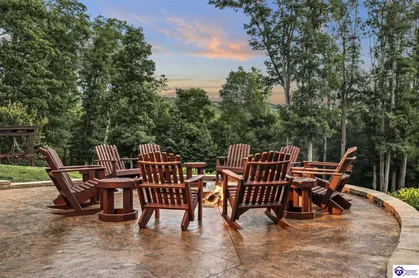 99 Wren Lane, Bee Spring, KY 42207