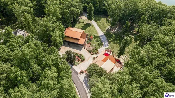 99 Wren Lane, Bee Spring, KY 42207