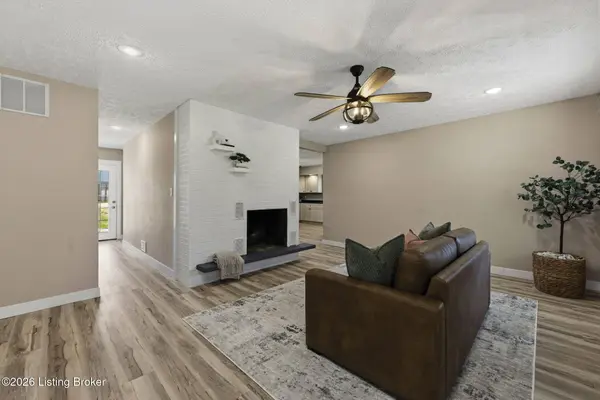 213 W French St, Elizabethtown, KY 42701