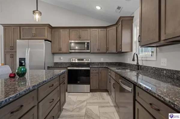 113 Easton Court, Elizabethtown, KY 42701