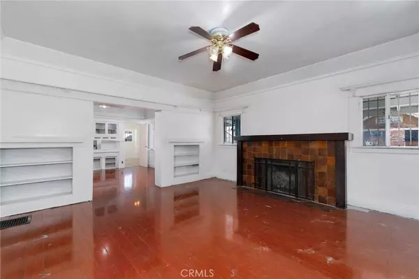 1201 W 47th ST, Los Angeles, CA 90037