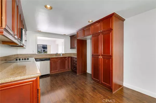 8 Ima Loa CT, Newport Beach, CA 92663