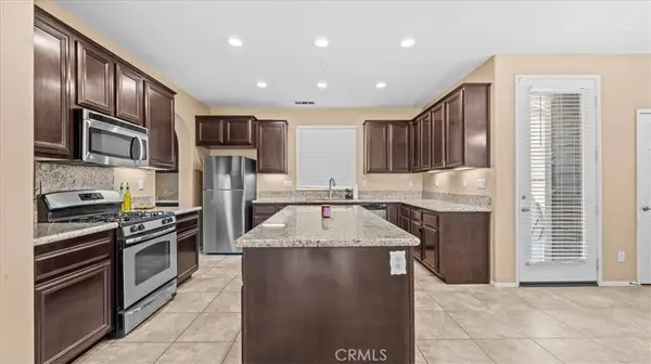 15876 Parkhouse DR, Fontana, CA 92336