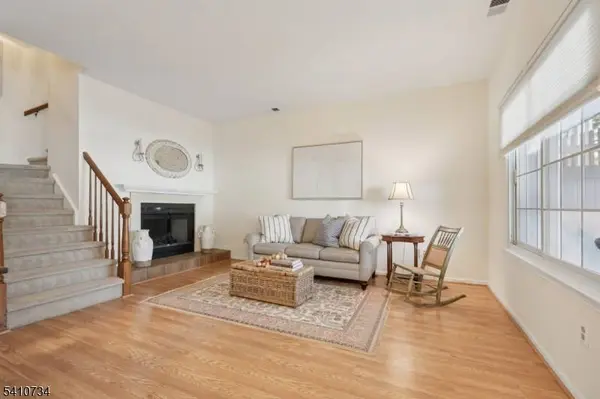 25 Crestmont Road, Bedminster Twp., NJ 07921