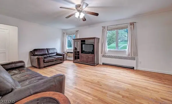 57C Troy Dr, Springfield Twp., NJ 07081