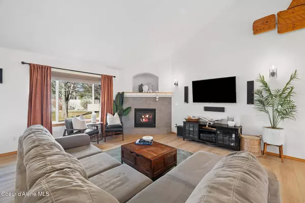2645 W Bolivar Ave, Coeur d'Alene, ID 83815