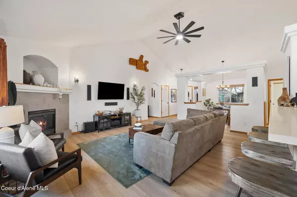 2645 W Bolivar Ave, Coeur d'Alene, ID 83815