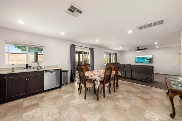 7370 Sleepy Creek AVE, Fontana, CA 92336