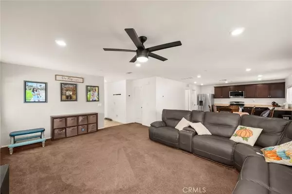 7370 Sleepy Creek AVE, Fontana, CA 92336