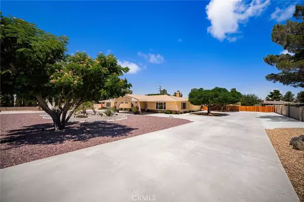 19082 Tecumseh RD, Apple Valley, CA 92307