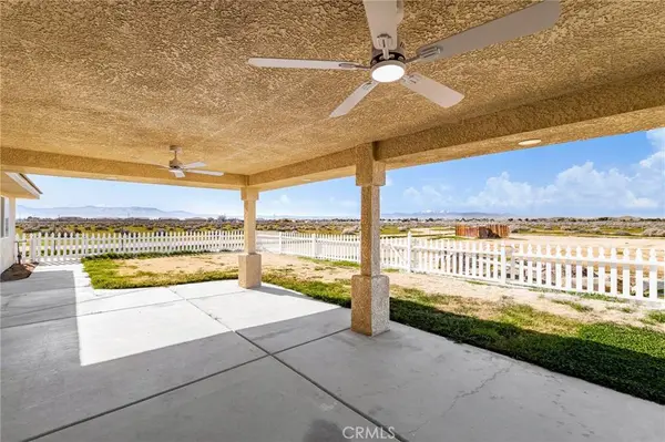 15088 Mesquite RD, Apple Valley, CA 92307