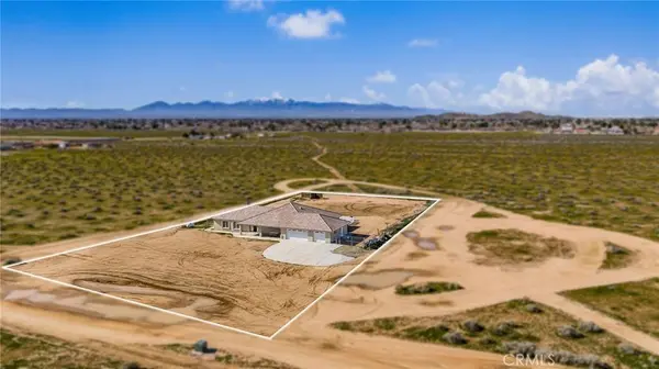 15088 Mesquite RD, Apple Valley, CA 92307