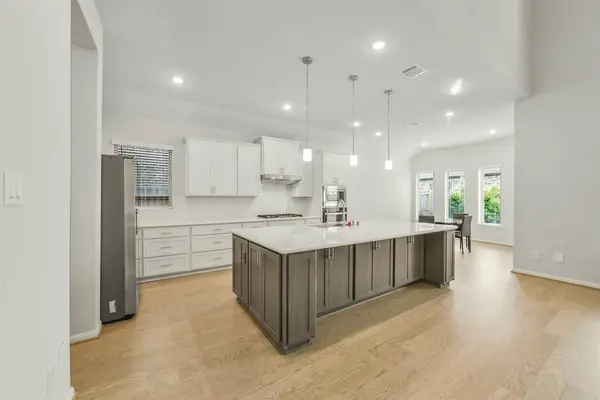 18327 Starlight Valley TRL, Cypress, TX 77433